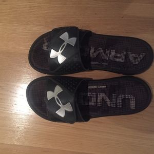Under Armor Slides